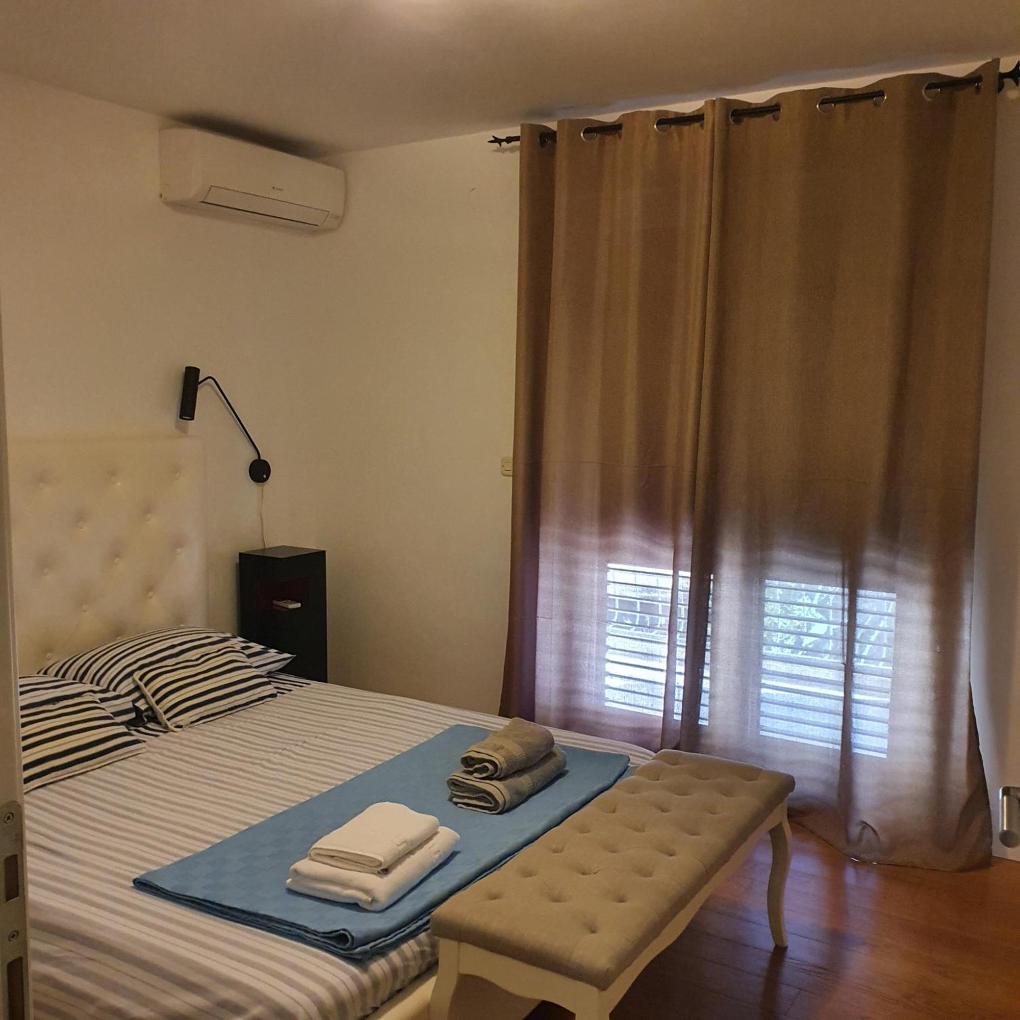 Apartments Legend Rovinj Bilik gambar