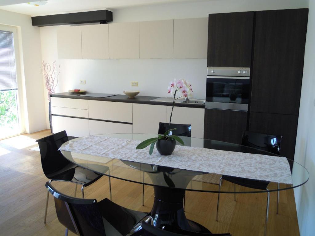 Apartments Legend Rovinj Bilik gambar